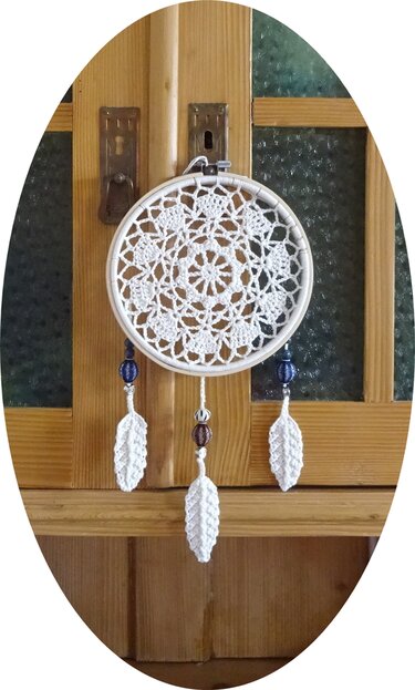gehäkelter Traumfänger in weiß - Häkeln