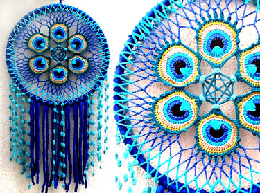zauberhafter Alb -Traumfänger „Pfauenauge“ - Häkeln