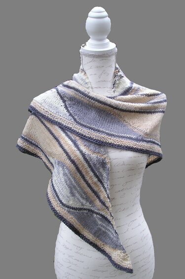 Strickanleitung Dreieckstuch "Felsformation"