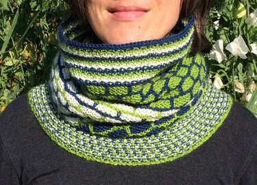 Strickanleitung für Loop im Mustermix bunt