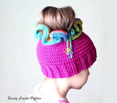 Messy Bun Hat, Ponytail Hat Crochet Pattern