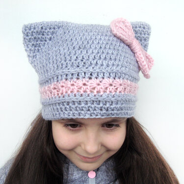 Cat hat with bow, Kitty ears hat - Crochet