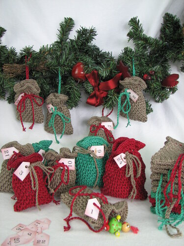 Häkelanleitung Adventskalender "Nikolaussäckchen"