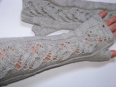 Strickanleitung Handstulpen "Lilly" - Stricken