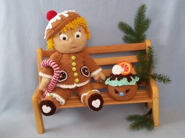 Häkelanleitung Puppenkleidung, Luis Lebkuchenmann