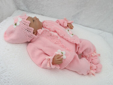 Strickanleitung Modell Louis 4-teilig Gr. 50 für Baby und Reborns