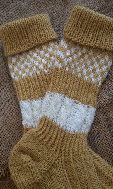 Socken Gr. 37/38 im Mustermix - Stricken