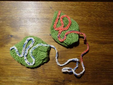 Babyhandschuhe "Blattranken" - Stricken