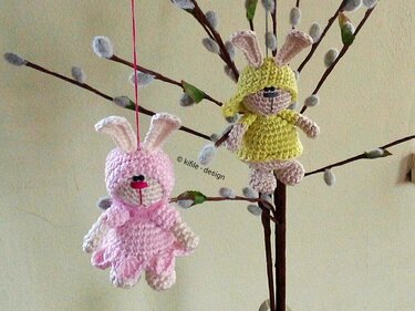 Häkelanleitung Die Osterhasen / für den Osterstrauch oder als Blumenstecker