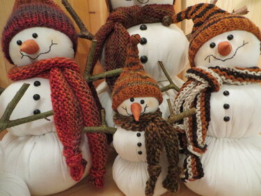 Lumpi, der Recycling-Schneemann - Basteln