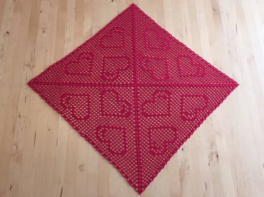 Häkelanleitung Mitteldecke "Corazon"