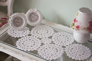 Häkelanleitung für Tischdeckchen