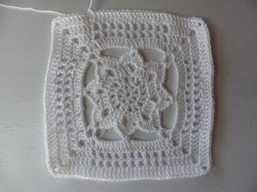 Häkelanleitung Granny Number6