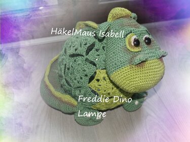 Freddie Dino Lampe - Häkeln