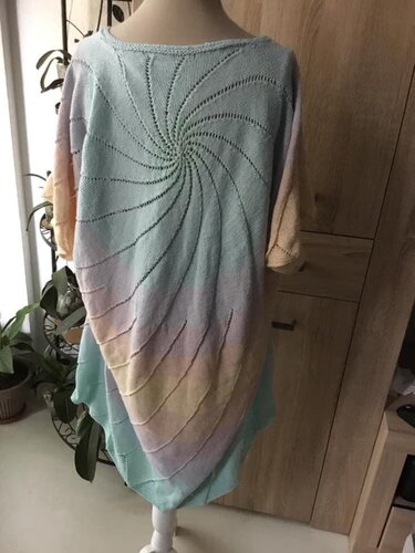 Spiral Kreistunika - Stricken
