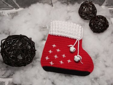 Häkelanleitung Geschenksäckchen "Booties" (Adventskalender, 3 Größen)