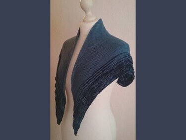 Poseidon - shawl (knitting)