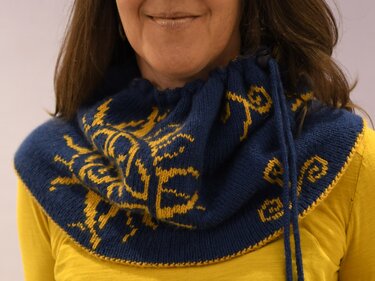 Kuschelloop / Schulterwärmer "Keltische Sonne" - Doubleface Strickanleitung