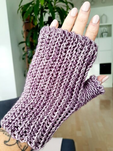 Handstulpen quergehäkelt - Bild 3