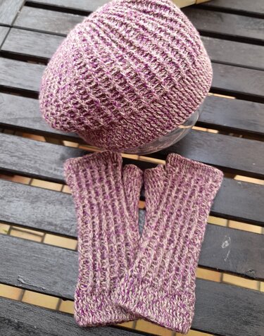 Häkelanleitung - Stulpen und Mütze "Violetta" - Bild 2