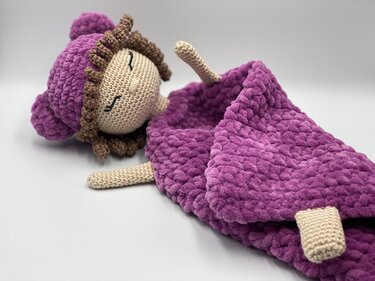 Crochet Pattern - Comforter Child (Cuddly Child)