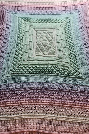 Crochet pattern Snuggle Up