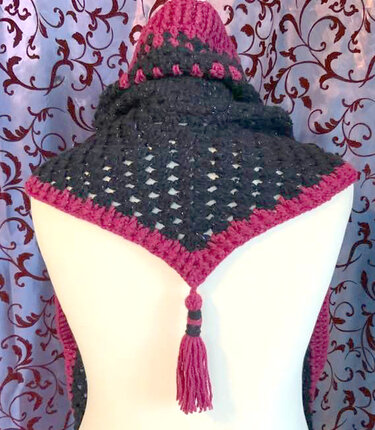 Gehäkelter Taschenschal mit Rollkragen - Häkeln