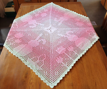 Table cloth Osterfreuden crochet pattern