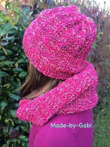 Mütze und Loop "Lillybell", gestrickt
