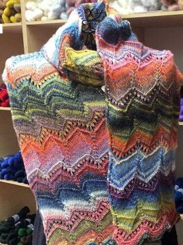 Colorways 2 - Scarf / Stole - Knitting