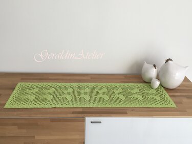 Tischläufer « Osterhasen » Häkelanleitung