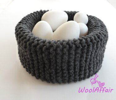 Knitting Pattern - Easter Basket - No.41aE