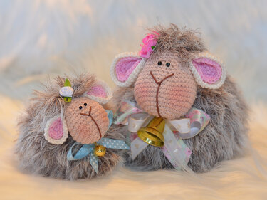 Schaf Wuschel in 2 Größen mit Tutorial Fransenwolle - Häkeln