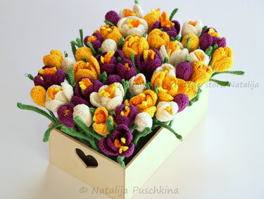 Frühlingsblumen-Kranz, Häkelanleitung für Krokussen