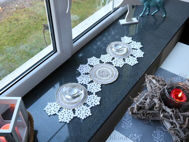 Tischläufer 'Winter ' - Häkelanleitung + Video für Anfänger
