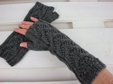 Strickanleitung Handstulpen "Kate"