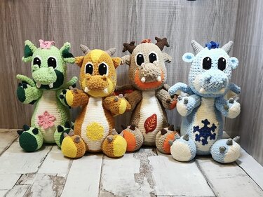 4 seasons dragon - Crochet