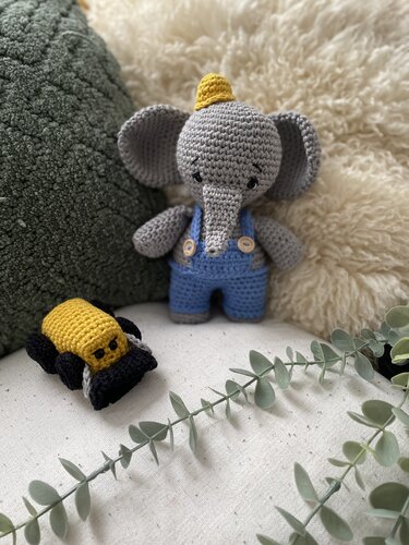 Häkelanleitung Elefant Fanto und Radi Radlader