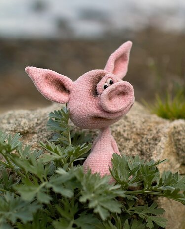 193 Crochet Pattern - Fima the pig - Amigurumi toy PDF file by Pertseva