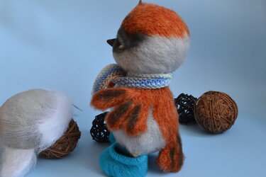 200 Crochet Pattern - Sparrow with Hat and Scarf - Amigurumi soft toy PDF file by Ogol CP