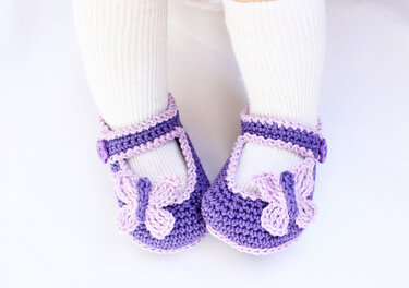 Baby shoes "Butterfly" Size 0 to 12 m. - Crochet