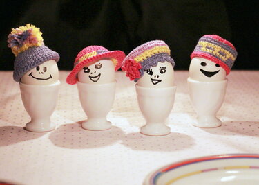 Funny egg hats - For Easter and always! Egg warmers - Crochet
