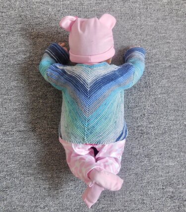 Schräg gestricktes Jäckchen "Lisa" - Stricken