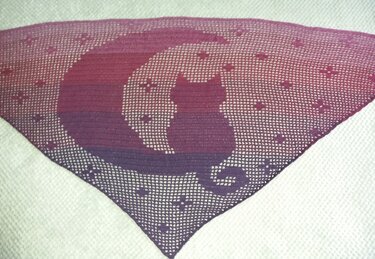 Cat and Moon Triangular Shawl - Crochet
