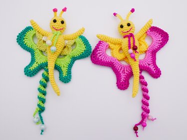 Häkelanleitung Schmetterlinge für Blumenstecker & Hängedeko