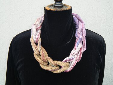 Knitting pattern Necklace "knitted chain"