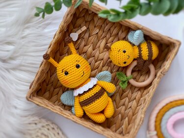 Amigurumi crochet patterns SET: bumblebee + rattle bee