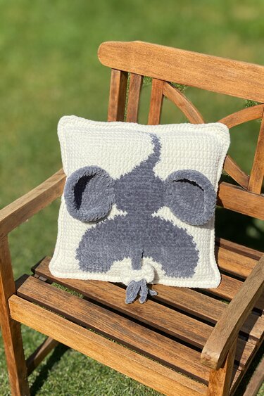 Häkelanleitung "Knuffiges Elefantenkissen" von Otti.Berlin