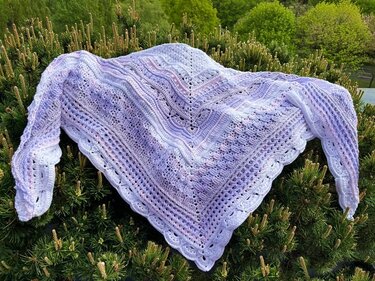 Häkelanleitung Dreiecktuch "Hypnotic"