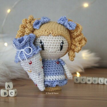 Häkelanleitung Schulmädchen & Schuljunge mit Schultüte - Schulkinder